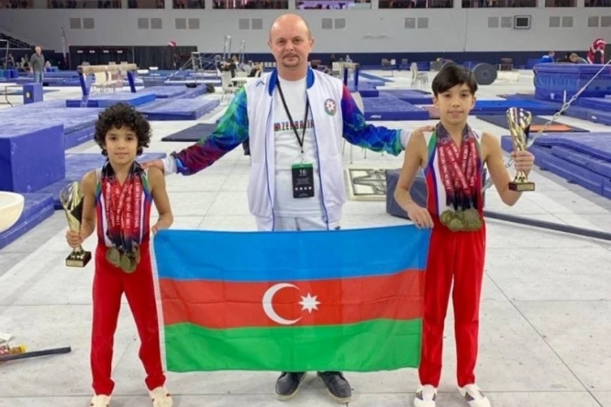 Xəlilov qardaşları ABŞ-da 10 qızıl medal qazandı - FOTO
