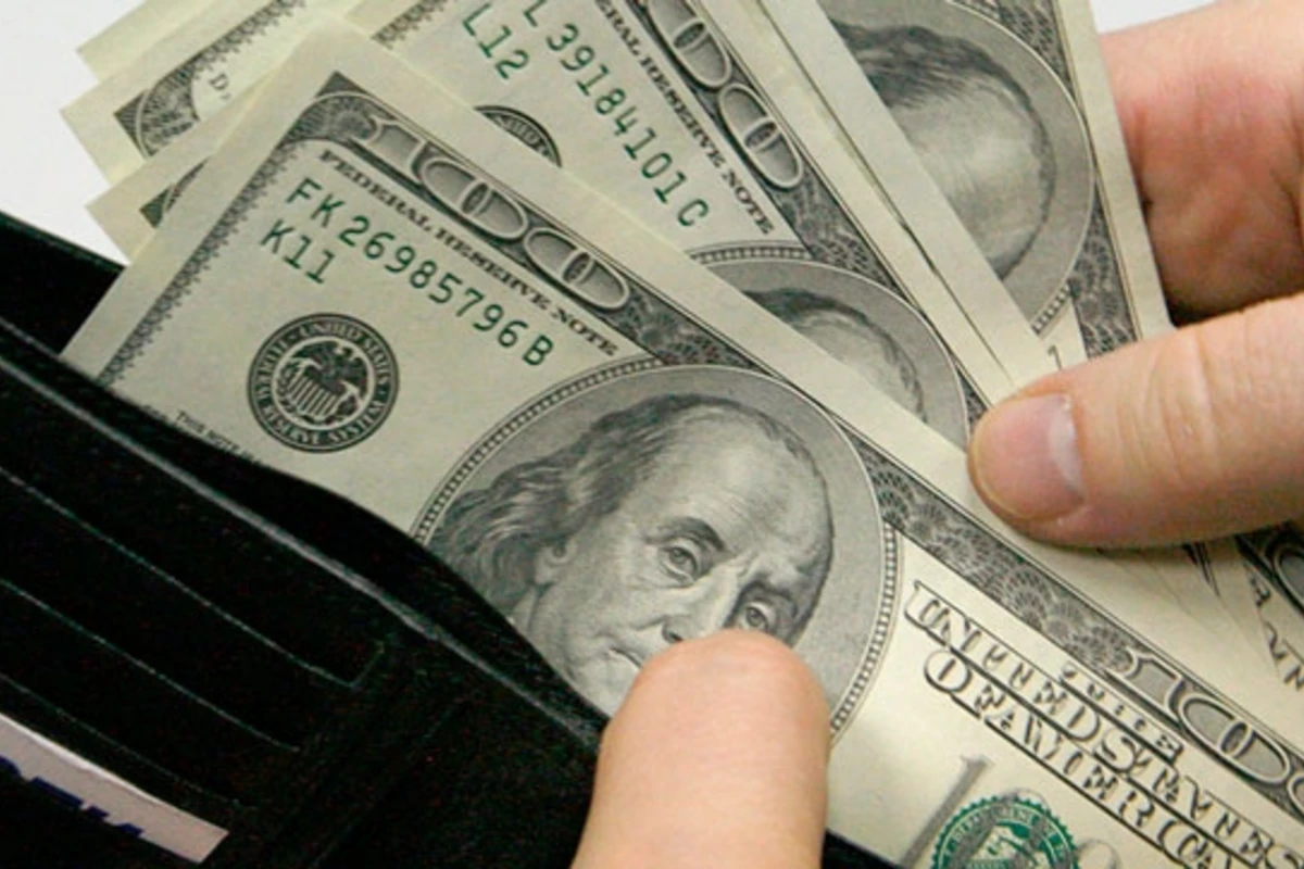 Dolların bu günə olan məzənnəsi Dolların bu günə olan məzənnəsi