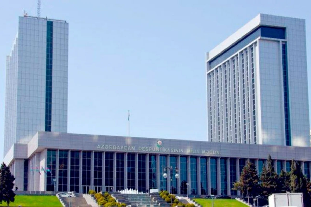 Milli Məclisin üç deputatına yeni vəzifə verilir Milli Məclisin üç deputatına yeni vəzifə verilir