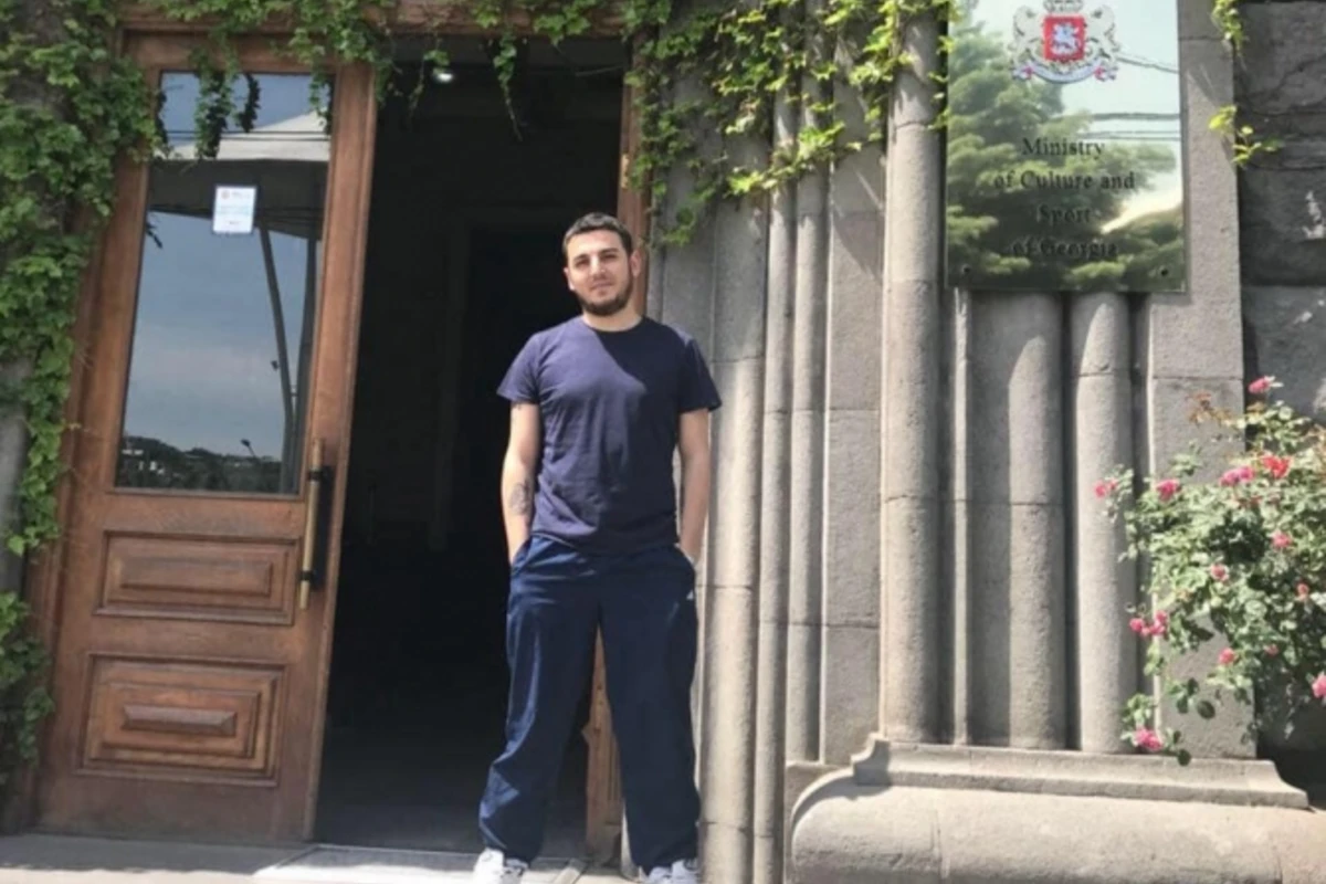 Yeni ailə quran gənc azərbaycanlı yazar QƏFİL dünyasını dəyişdi - FOTO