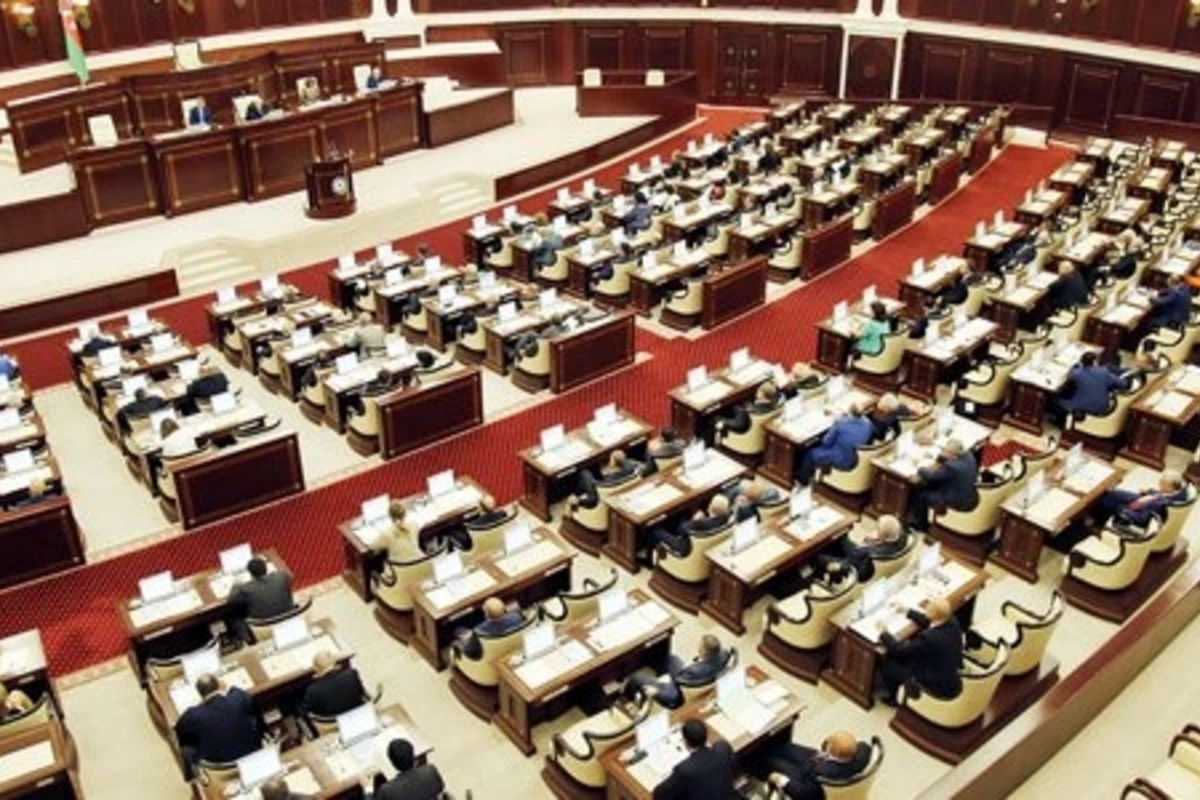 Deputatdan əhaliyə şad xəbər: kreditlərlə bağlı qərar verilir