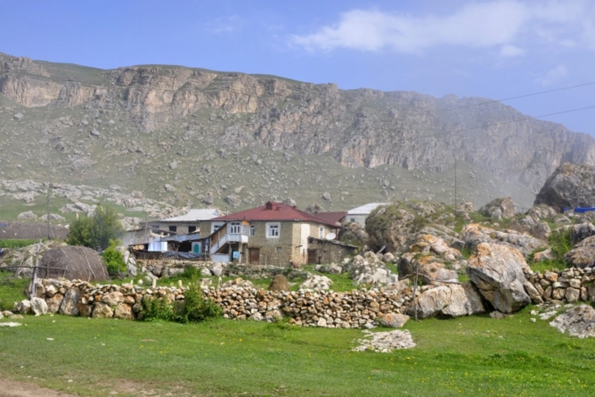 Bu kəndlərin əhalisi azalır - SİYAHI