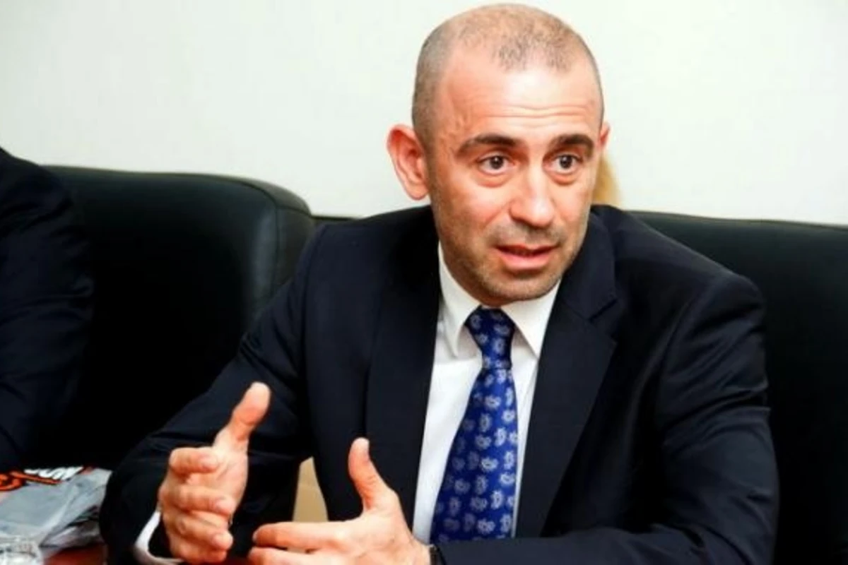 Vahid Mustafayev: “Cəfər Cabbarlının evini yıxmayın!”