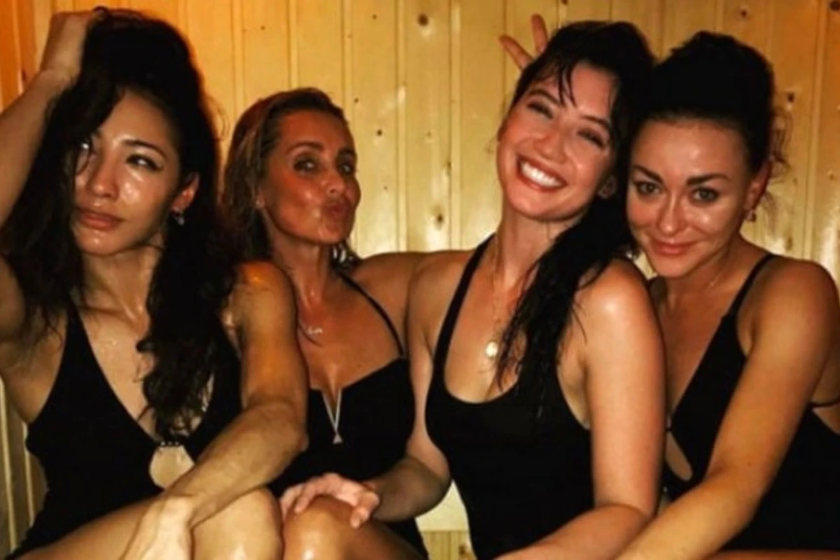 Məşhurların sauna sevgisi - FOTOLAR