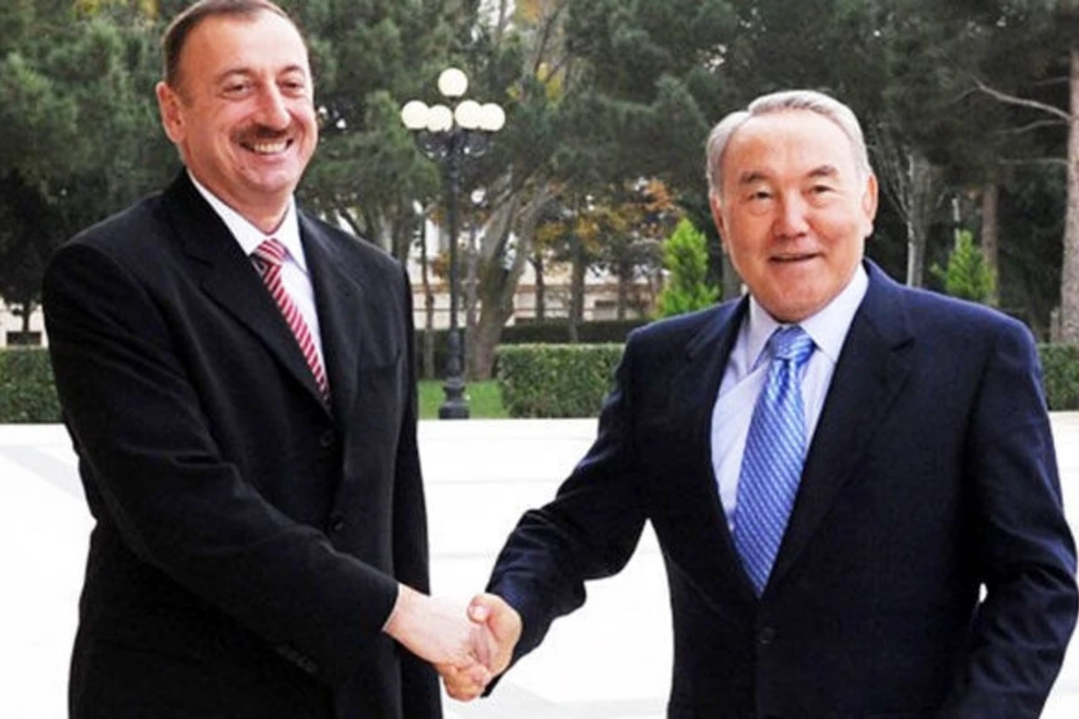 İlham Əliyev Nursultan Nazarbayevə zəng etdi İlham Əliyev Nursultan Nazarbayevə zəng etdi