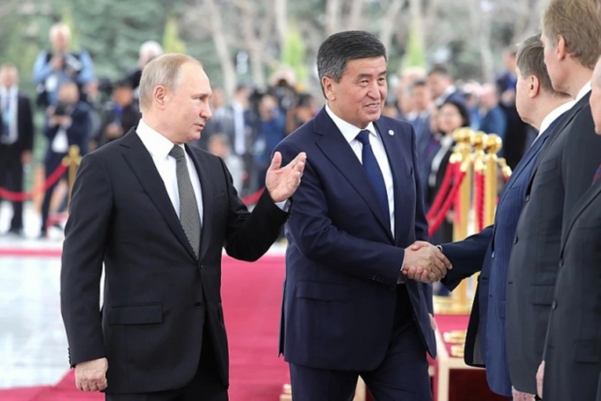 Салам, аскер. Путин заговорил на киргизском - ВИДЕО
