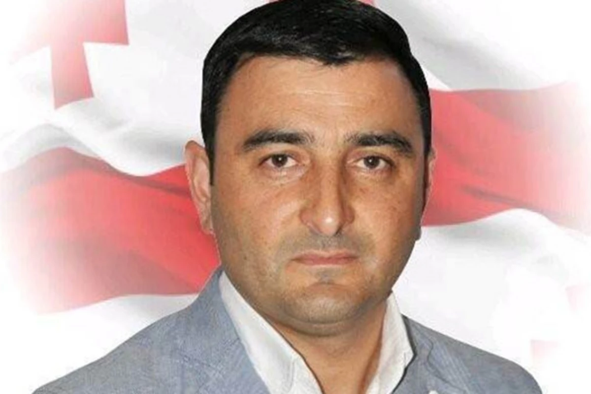Gürcüstanın azərbaycanlı bələdiyyə üzvü rüşvətə görə tutuldu Gürcüstanın azərbaycanlı bələdiyyə üzvü rüşvətə görə tutuldu