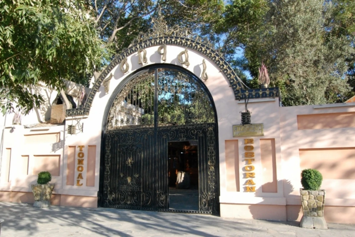 Tonqal” restoranının sahibi 3 il müddətinə azadlıqdan məhrum edildi Tonqal” restoranının sahibi 3 il müddətinə azadlıqdan məhrum edildi