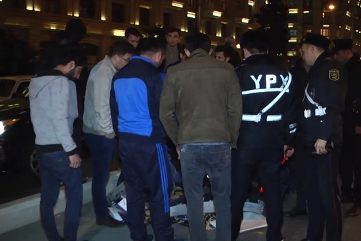 Bakıda yol qəzası olub, xəsarət alan var - VİDEO Bakıda yol qəzası olub, xəsarət alan var - VİDEO