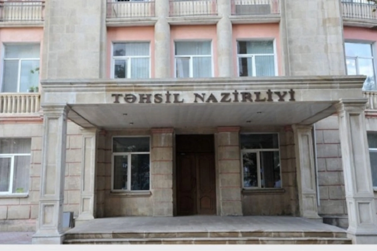 Təhsil Nazirliyinə ağır ittiham: Bu qədər asandırmı çıxıb getmək?