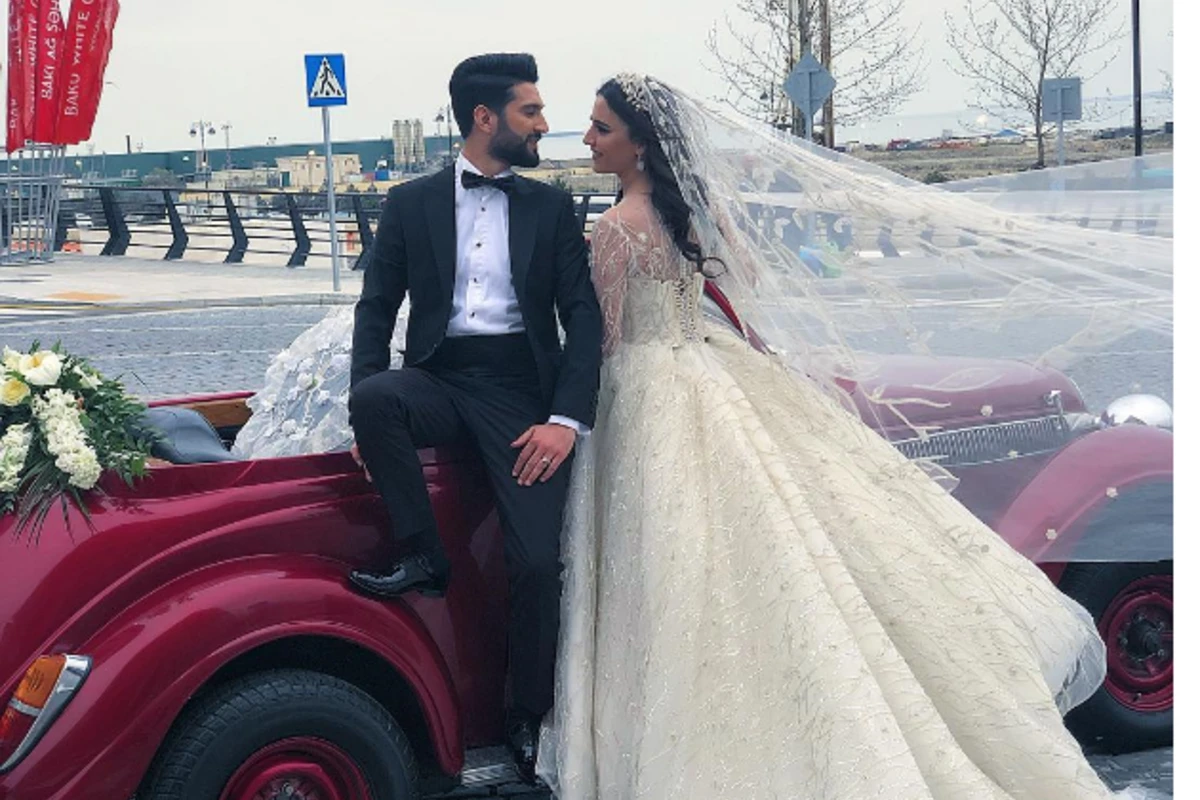 Bu axşam toyu olacaq müğənni nişanlısı ilə İLK GÖRÜNTÜSÜ - VİDEO+FOTO