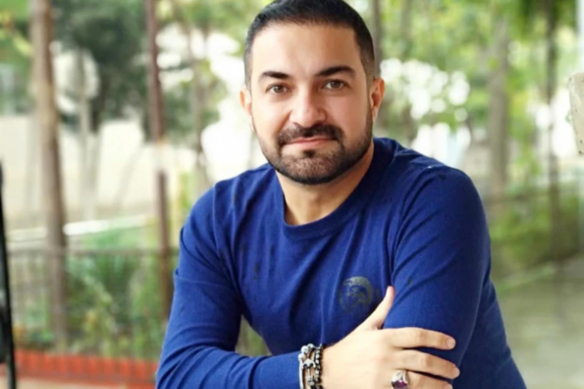 AzTV Rəşad İlyasovun verilişini bağladı, özünə isə 6 ay qadağa qoydu AzTV Rəşad İlyasovun verilişini bağladı, özünə isə 6 ay qadağa qoydu