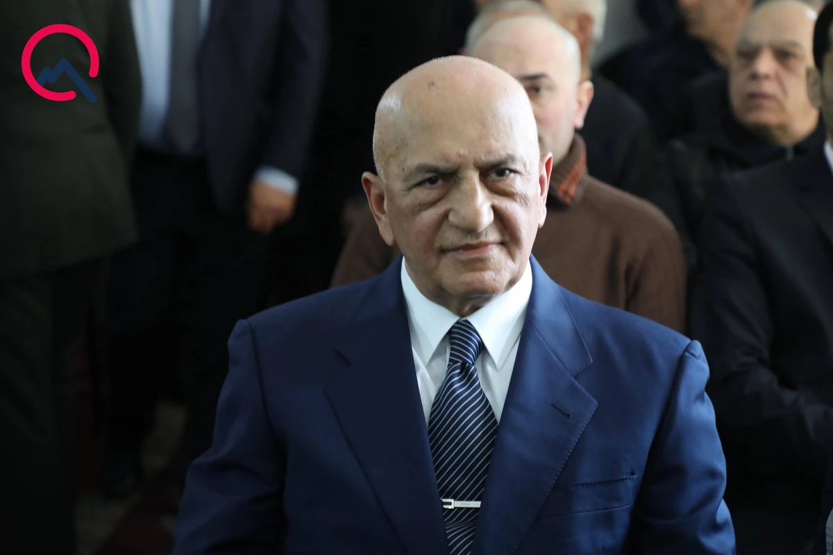 Əli İnsanova zəng çatmır...