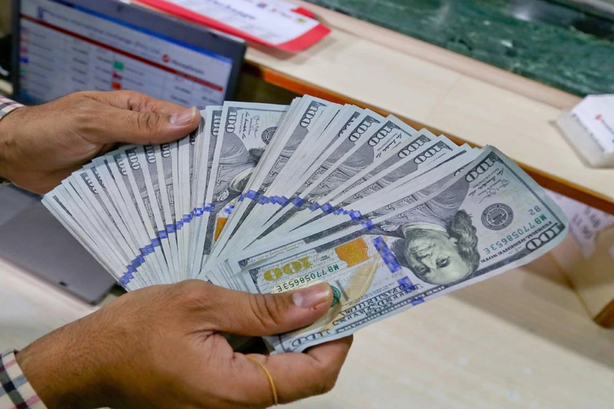 Dolların gələn həftəyə olan dəyəri açıqlandı Dolların gələn həftəyə olan dəyəri açıqlandı