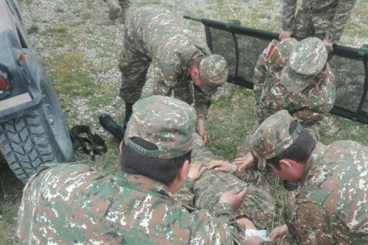 Ermənilər Ağdamda təlim keçir