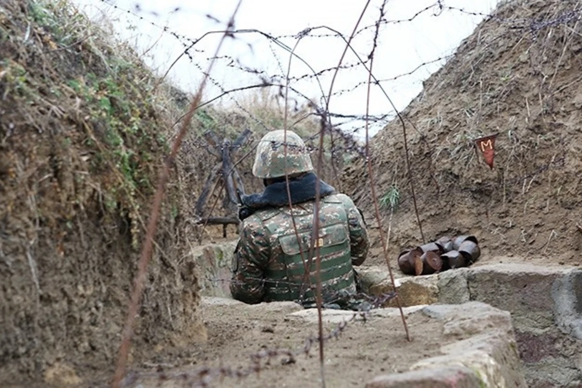 Армянский военнослужащий тяжело ранен сослуживцем
