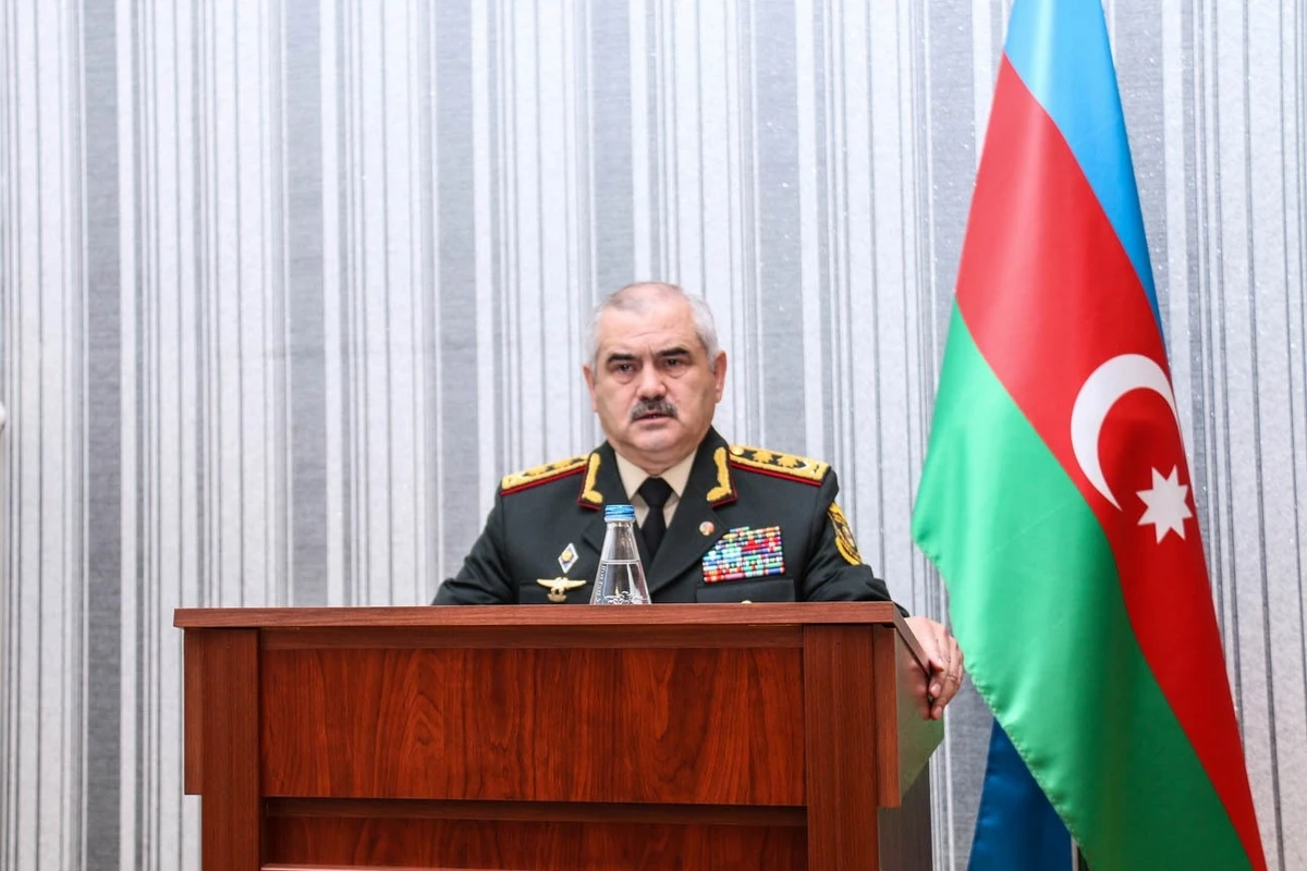General 3 şöbə və 2 idarə rəisini işdən çıxardı General 3 şöbə və 2 idarə rəisini işdən çıxardı