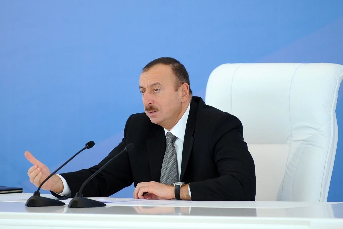 Prezident İlham Əliyev Milli Qəhrəmanın müalicəsini nəzarətə götürüb Prezident İlham Əliyev Milli Qəhrəmanın müalicəsini nəzarətə götürüb