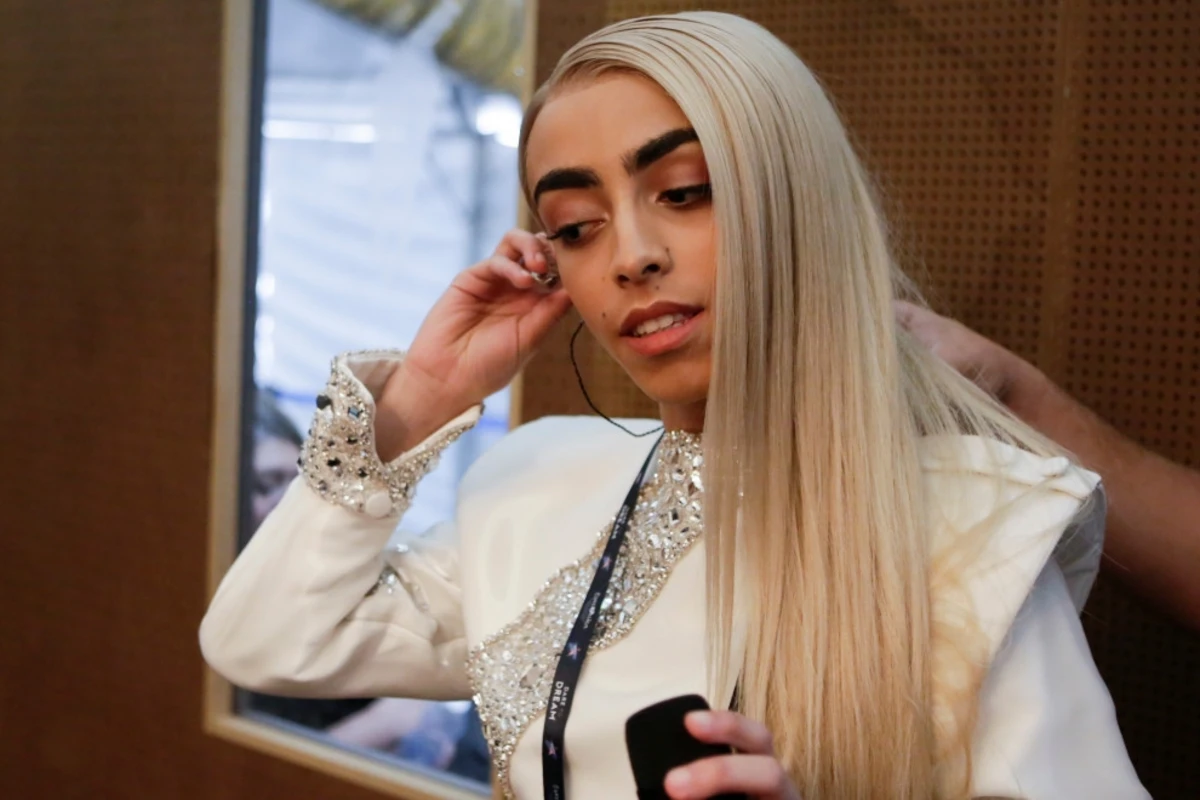 Eurovision 2019un trans iştirakçısı: Anam telefonumu əlimdən alıb - VİDEO Eurovision 2019un trans iştirakçısı: Anam telefonumu əlimdən alıb - VİDEO