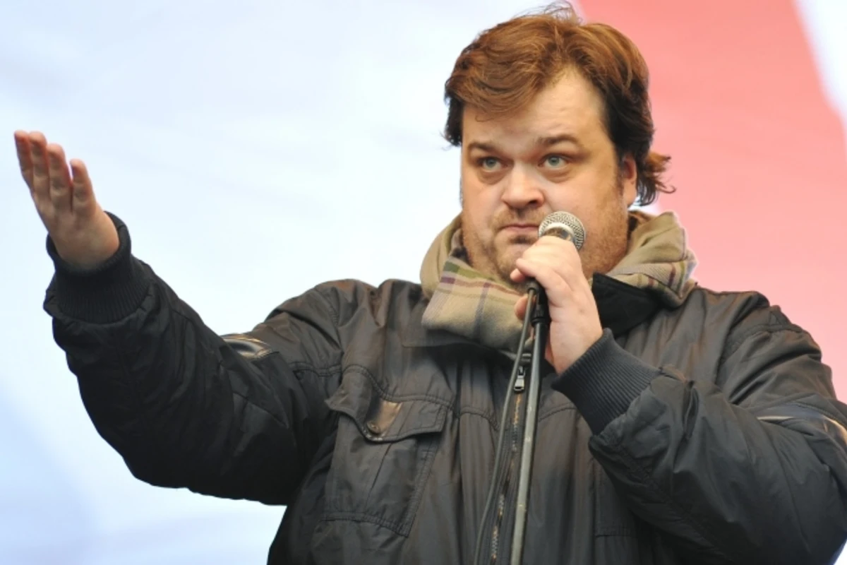 Уткин предложил армянке, мечтающей попасть на финал в Баку, сменить фамилию Уткин предложил армянке, мечтающей попасть на финал в Баку, сменить фамилию