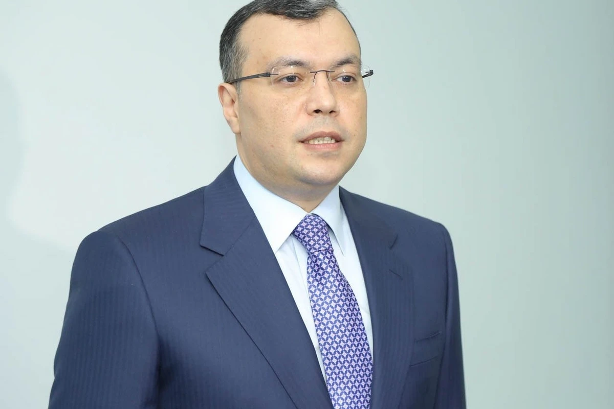 Nazir direktoru işdən çıxardı Nazir direktoru işdən çıxardı