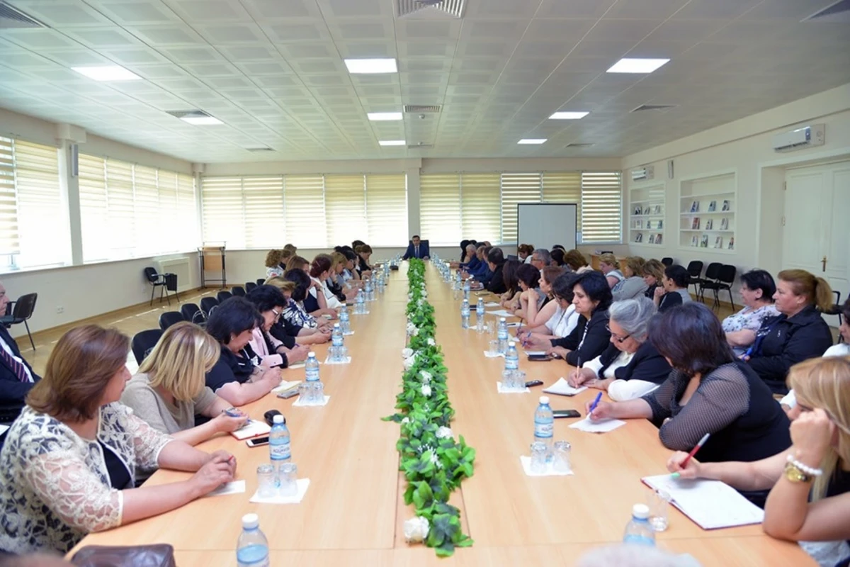 Bakıda bütün məktəb direktorları üçün təcili iclas – FOTO