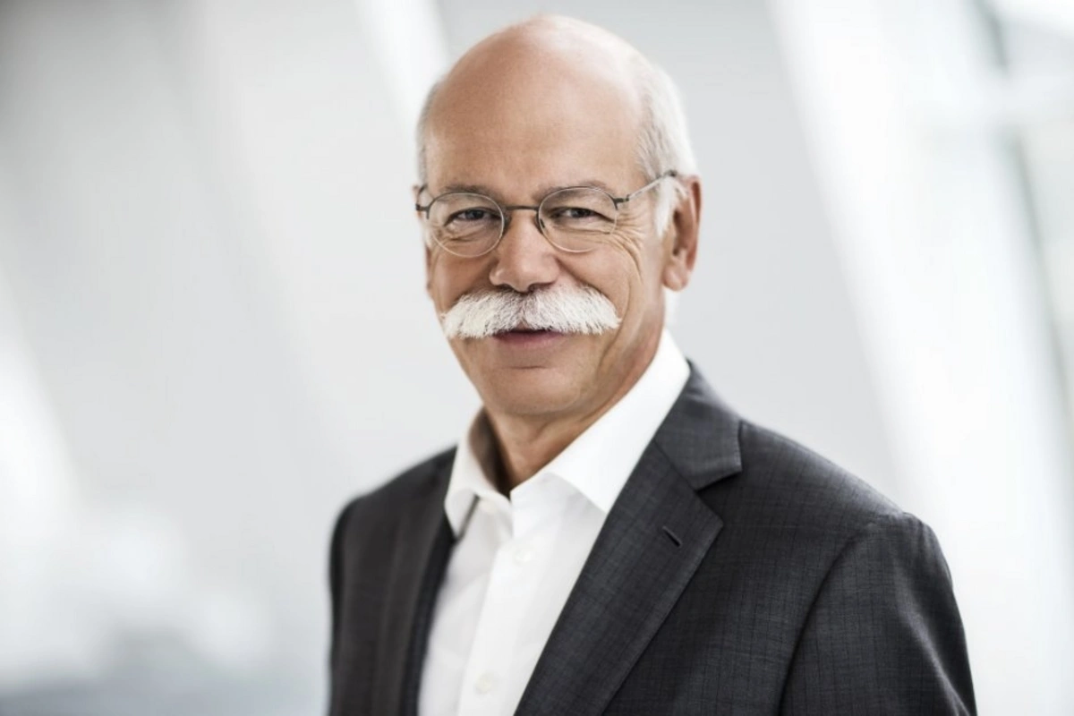 BMW şirkəti Daimler konserni ilə məzələnib - VİDEO