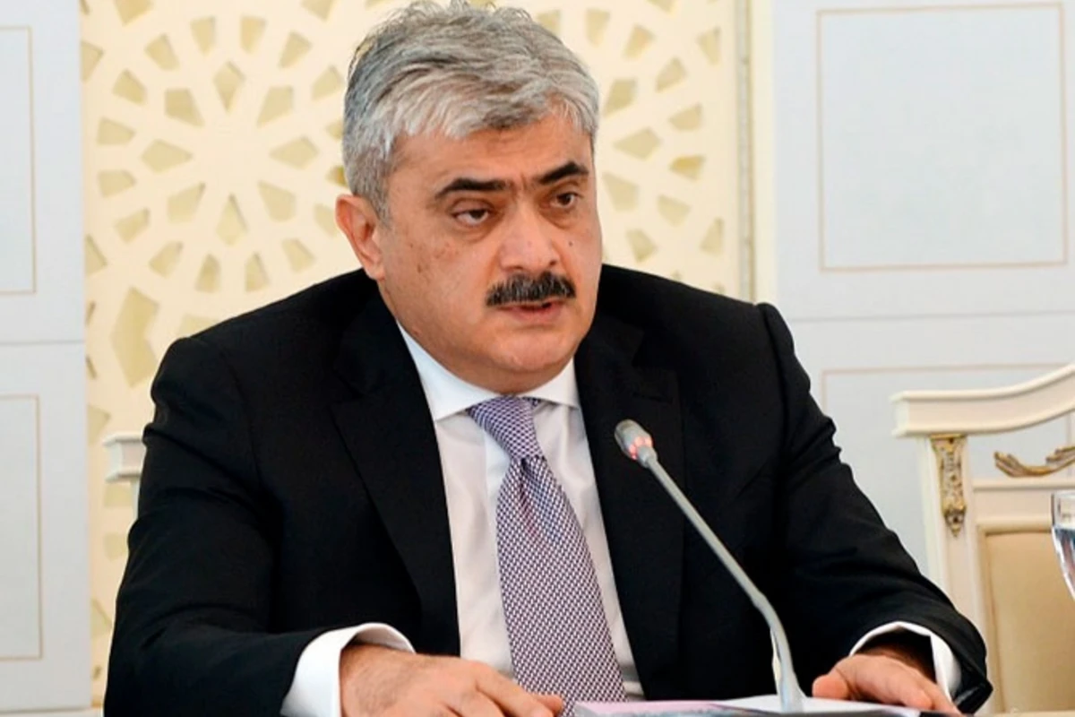 Maliyyə naziri Samir Şərifova ağır itki