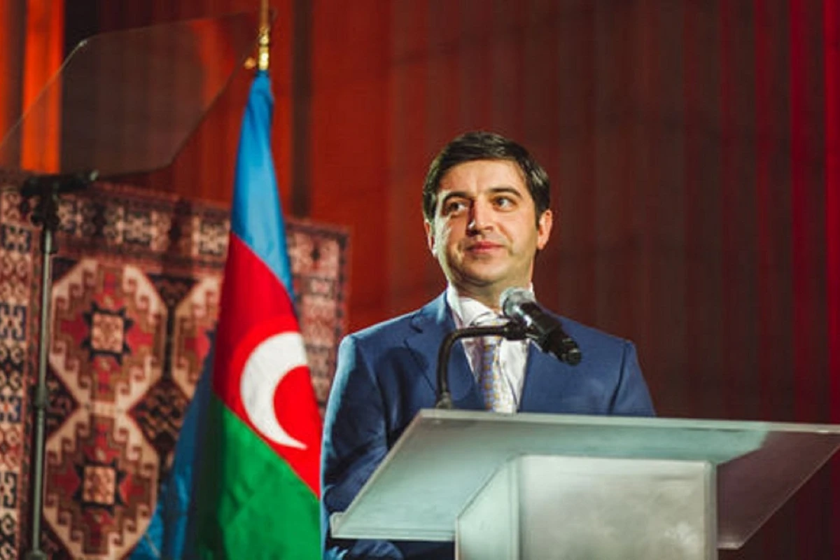 Anar Məmmədov ölkəyə niyə qayıtdı? - FOTO