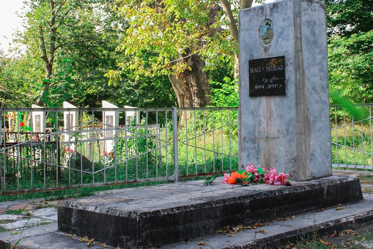 Hacı Muradın qalıqları Rusiyaya aparılacaq?