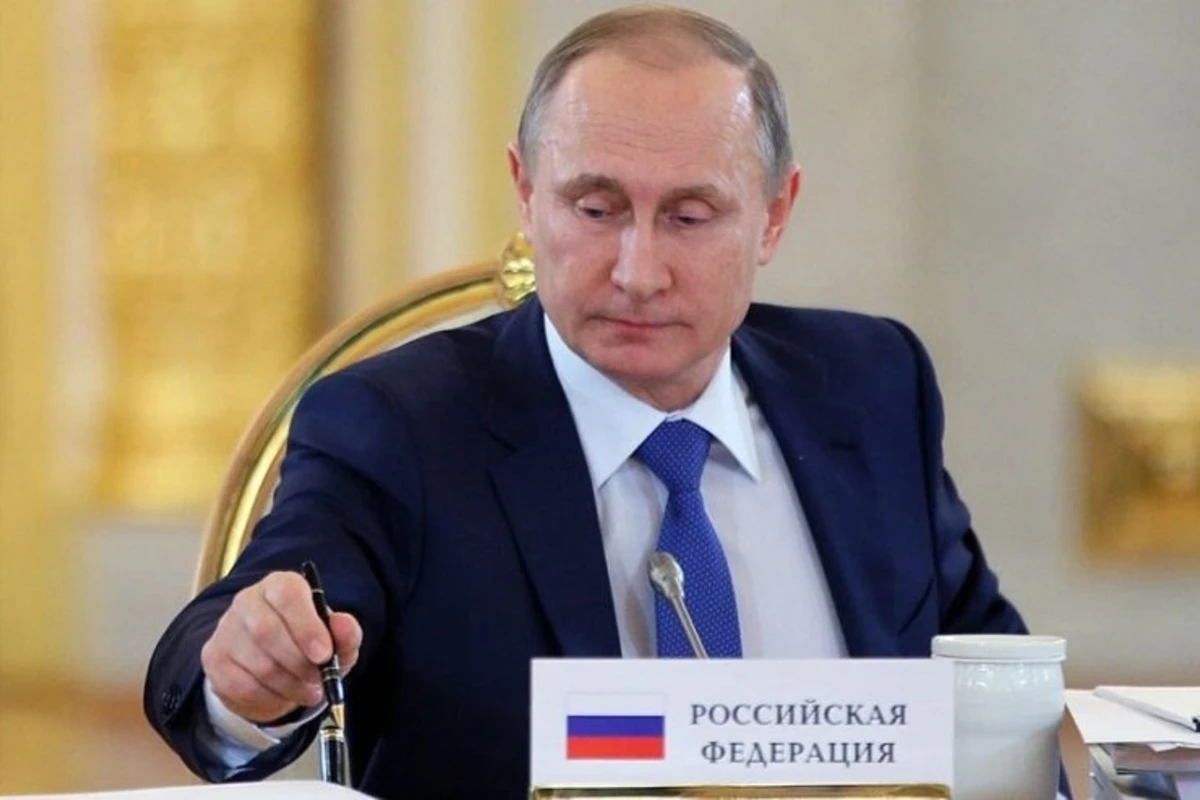Путин присвоил аэропорту Сургута имя известного азербайджанца