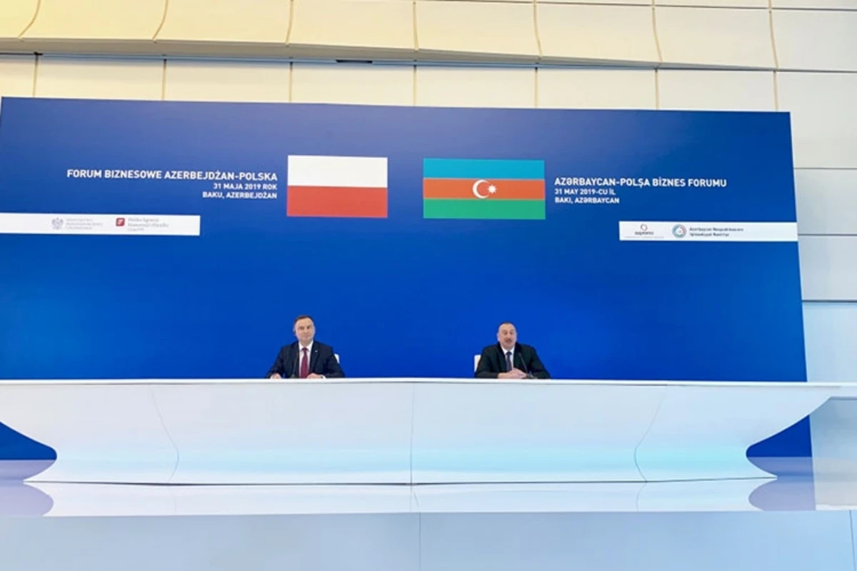 İlham Əliyev: “Azərbaycanın xarici dövlət borcu aşağı səviyyədədir” İlham Əliyev: “Azərbaycanın xarici dövlət borcu aşağı səviyyədədir”