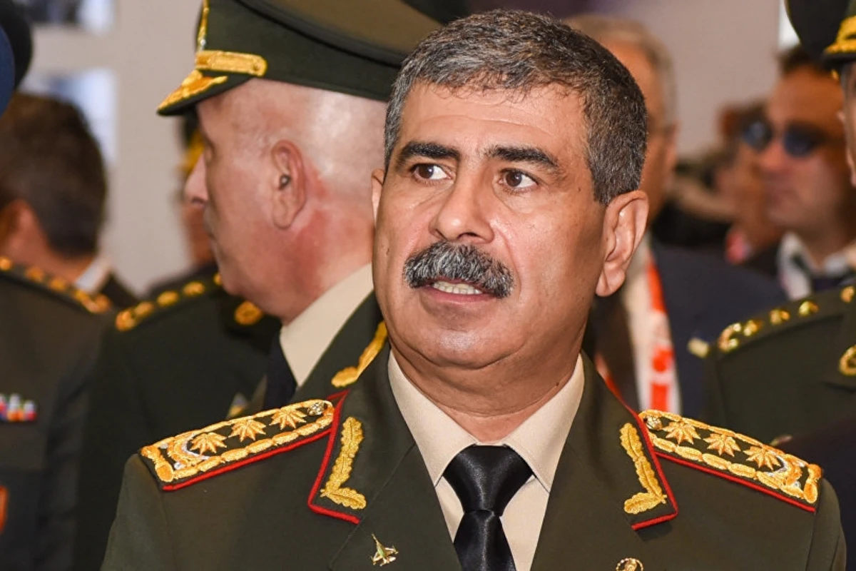 Zakir Həsənov: Ordumuz ən müasir silahlarla təmin edilib