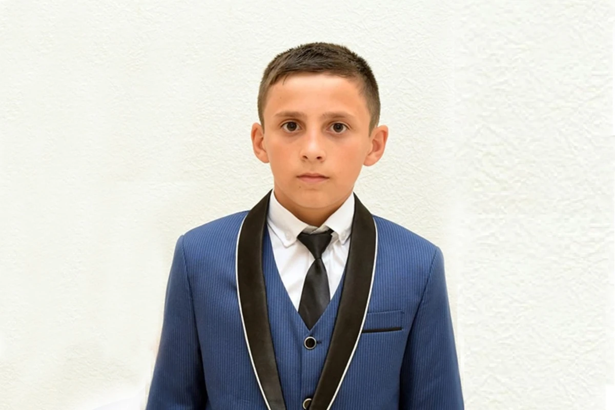 4 yaşlı qızı xilas edən Dəyanət: “Qızın suda çapaladığını gördüm - VİDEO 4 yaşlı qızı xilas edən Dəyanət: “Qızın suda çapaladığını gördüm - VİDEO