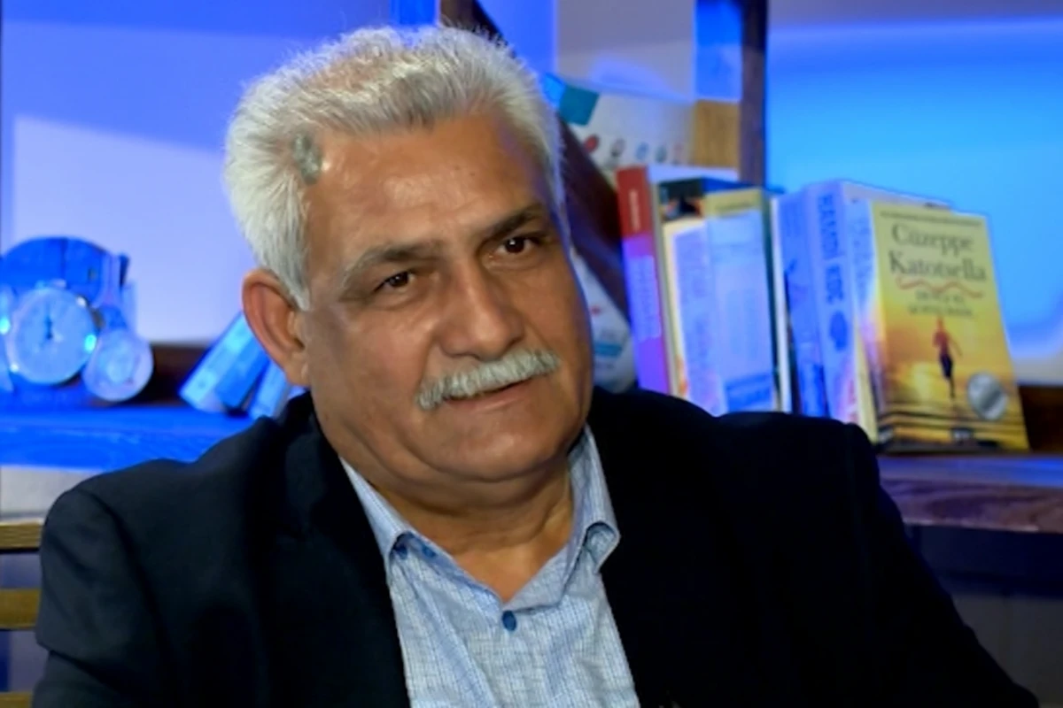 Xalq artistindən SENSASİON ETİRAF: “Atam məndən imtina etdi” - VİDEO Xalq artistindən SENSASİON ETİRAF: “Atam məndən imtina etdi” - VİDEO