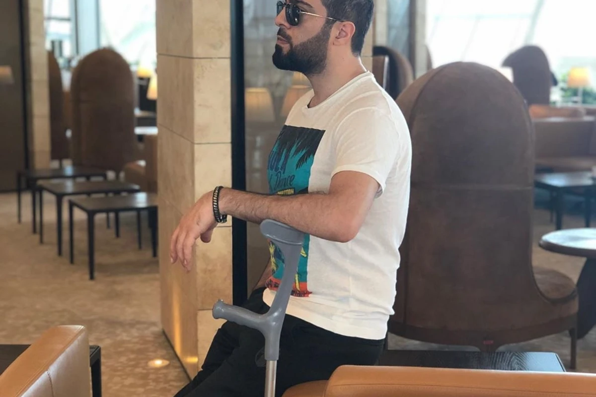 Əməliyyatdan çıxan Namiq Qaraçuxurlu sevənlərini məyus etdi - FOTO