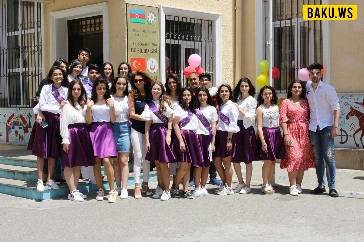 Bakıda “Son zəng” - FOTO Bakıda “Son zəng” - FOTO