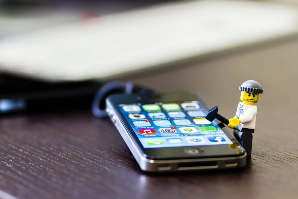 Создана программа для взлома всех iPhone
