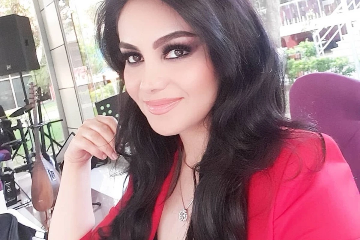 Subaylıq sultanlıqdır - Sevda Sanalıyeva ərindən ayrıldı - FOTO