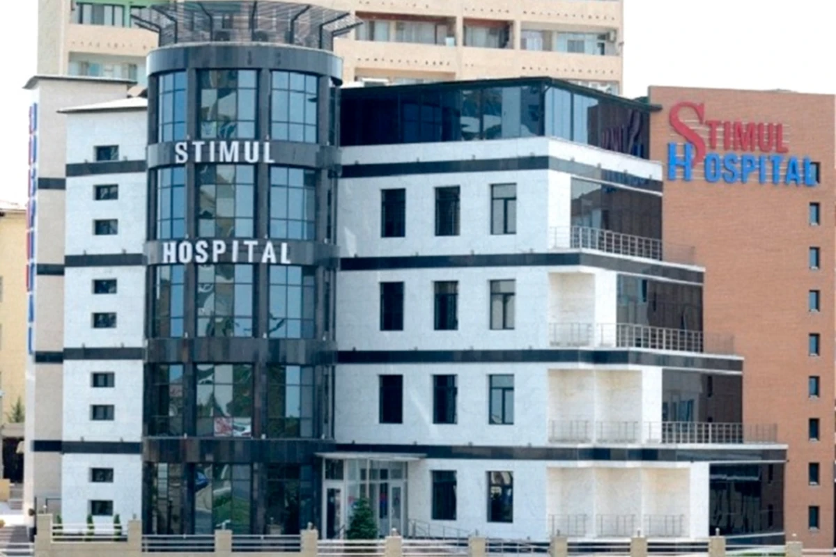 В Баку врач разоблачил клинику, в которой работает