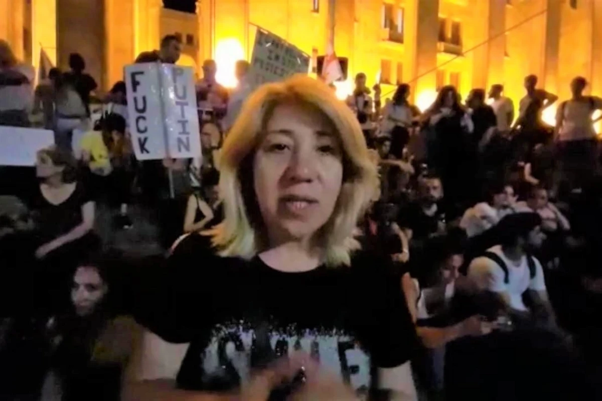 Tbilisidə kütləvi etiraz aksiyaları - Qaynar nöqtədən müxbirimiz xəbər verir (VİDEO)