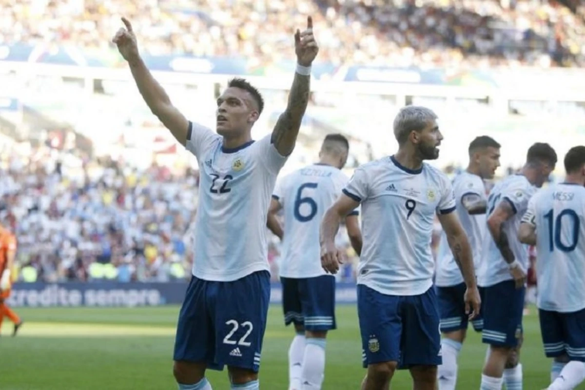 Argentina və Çili yarımfinalda - VİDEO Argentina və Çili yarımfinalda - VİDEO