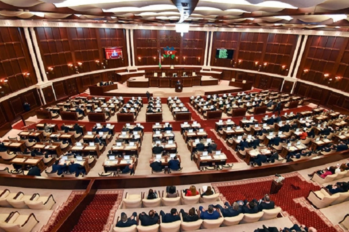“Ali təhsil haqqında” qanunu pozanlar məsulliyyət daşıyacaqlar