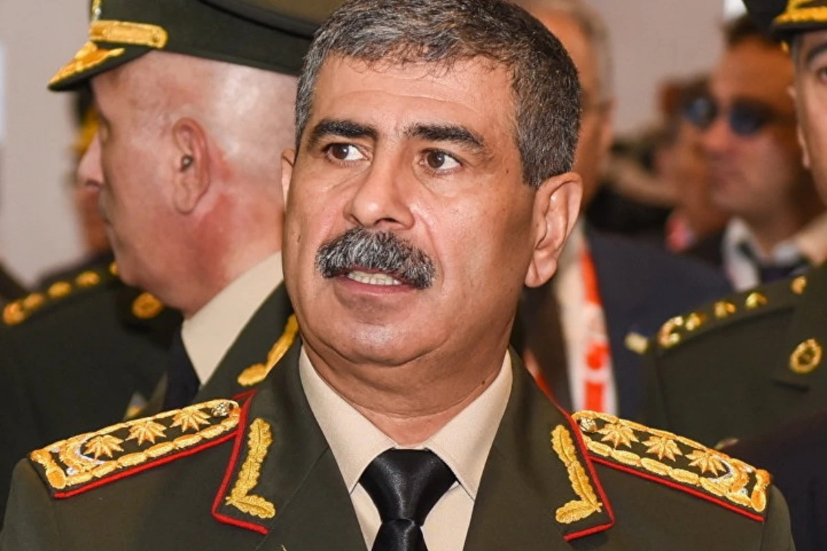 Azərbaycanın Müdafiə naziri Belarusa səfər edəcək Azərbaycanın Müdafiə naziri Belarusa səfər edəcək