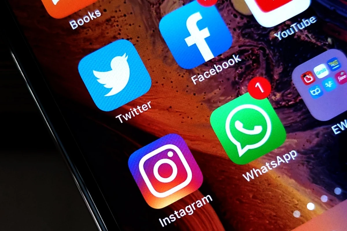 Facebook и Instagram сообщили о решении проблем в работе сервисов