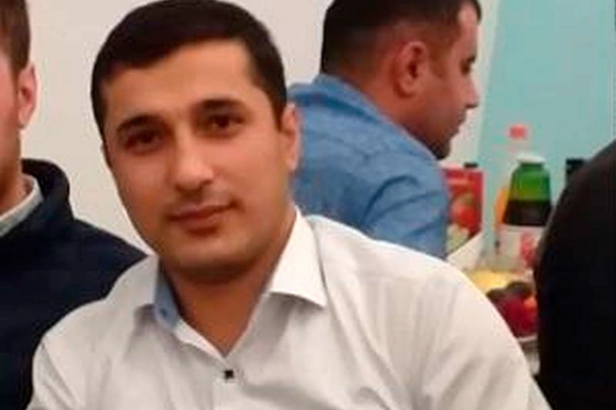 Azərbaycanlı sahibkarla oğullarını döydülər - Saxlanılanlar var