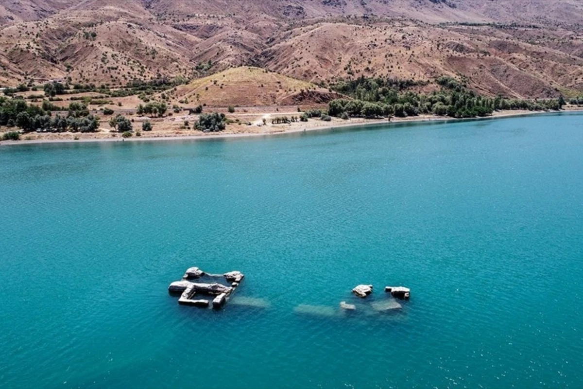 Xəzərdə “Batmış şəhər” üçün UNESCO-ya müraciət edilib - Fotolar