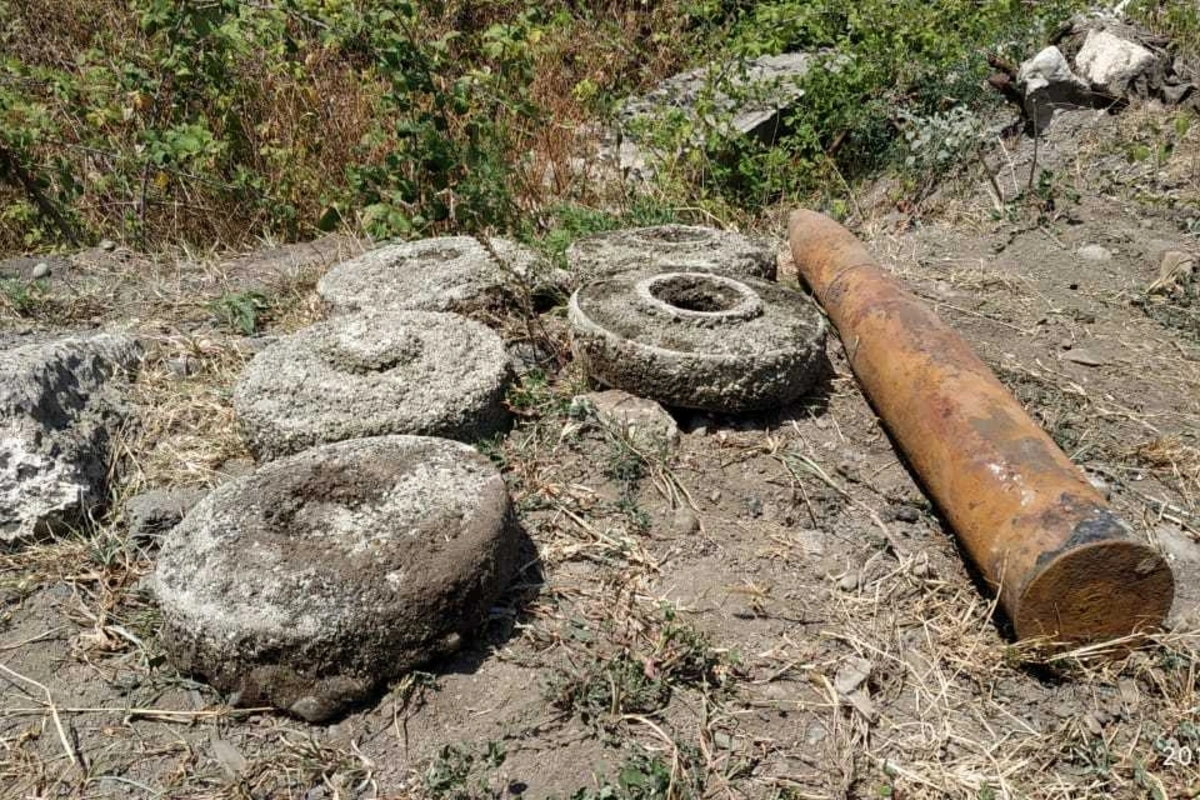 Lənkəranda dəniz sahilindən 5 ədəd mina tapılıb - FOTO