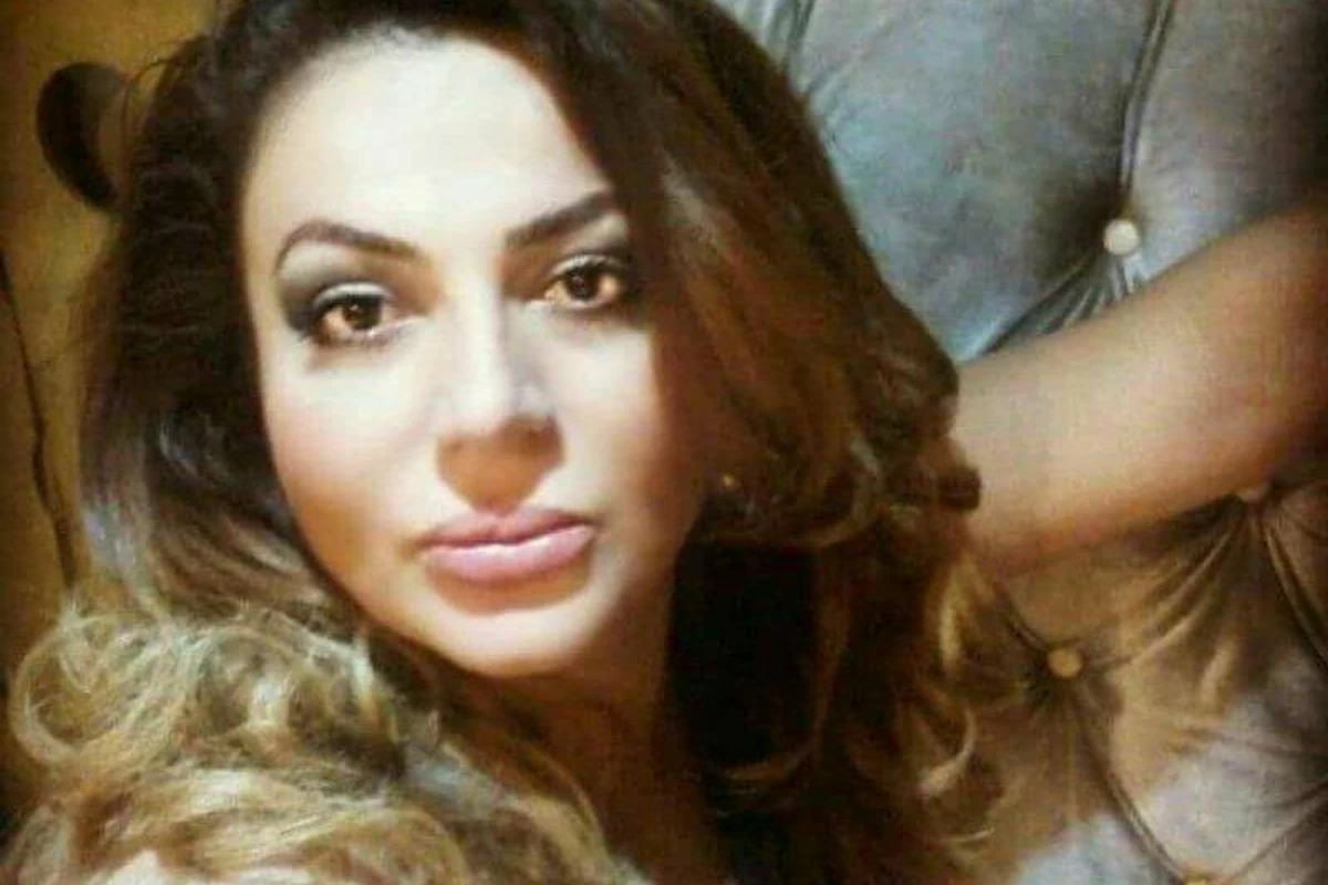 Azərbaycanlı xanım aparıcı qəzada xəsarət alıb, gəzmək qəti qadağandır - VİDEO