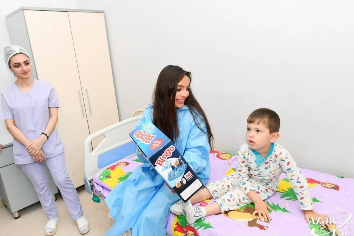 Лейла Алиева встретилась с детьми, получающими лечение в ряде медучреждений Баку - ФОТО